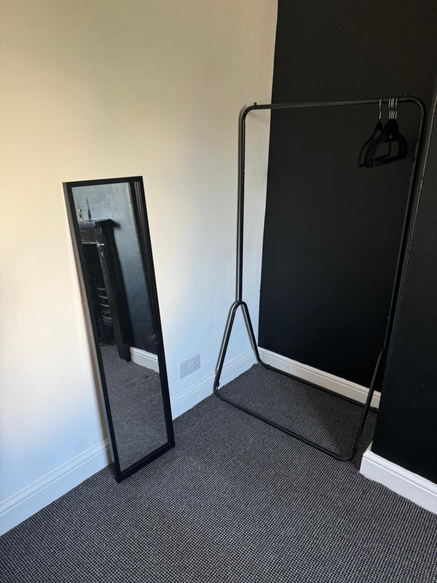 Double Located 2 Minutes From Gloucester Royal Hospital Accommodatie bij particulieren *